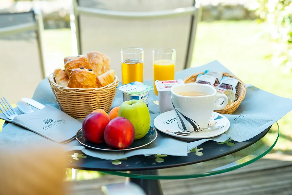 Buffet du petit-déjeuner de l'hôtel